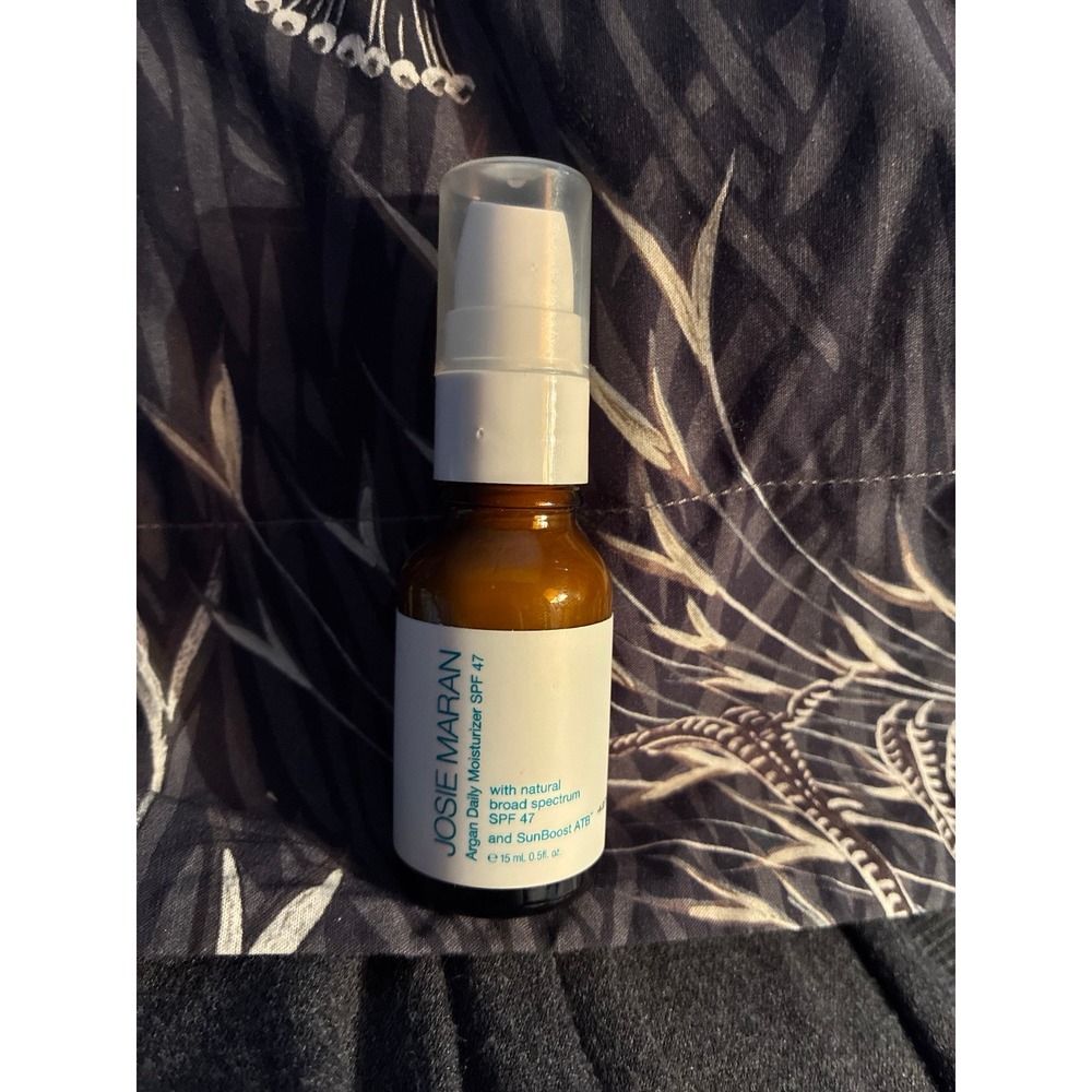 Josie Maran Argan Daily Moisturizer w SPF 47 sun boost ATB .5 oz